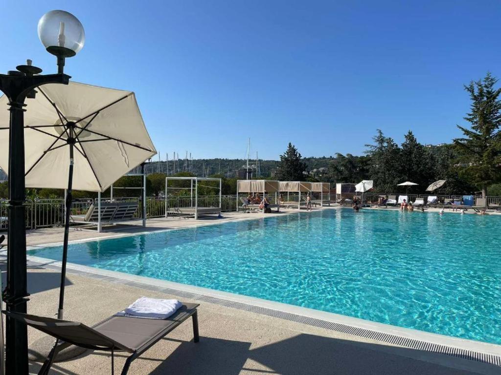 Floating Sea House Aurora Villa Portorož Kültér fotó